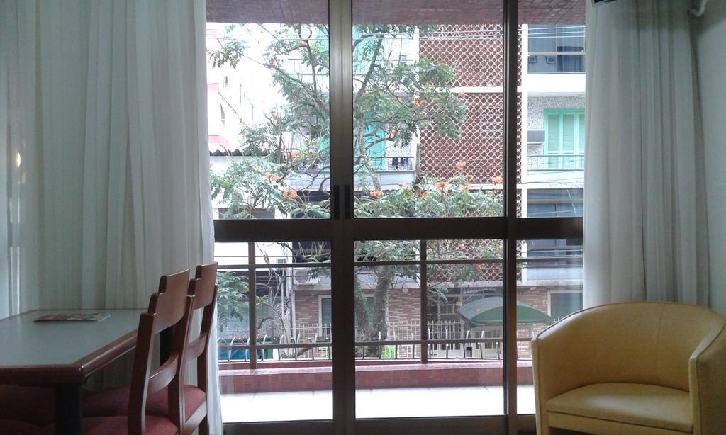 Collins Trade Hotel Porto Alegre Buitenkant foto