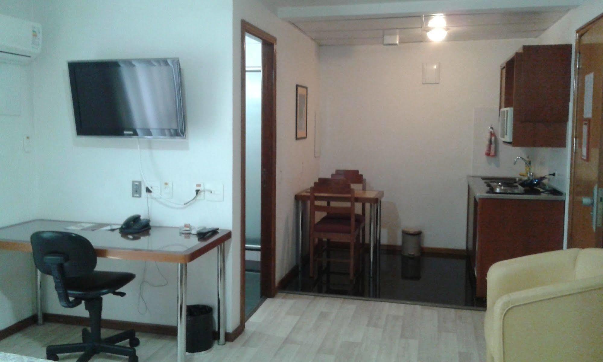 Collins Trade Hotel Porto Alegre Buitenkant foto